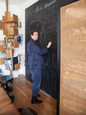India Mahdavi